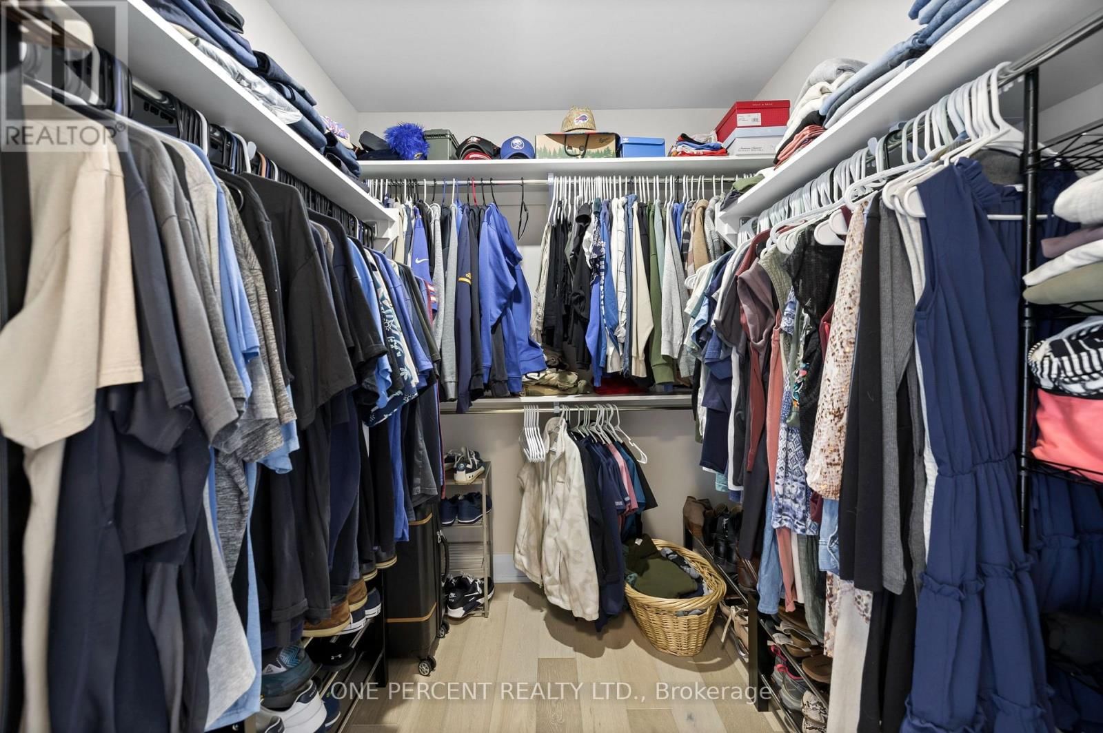 238 BRISTOL CRESCENT Image 27