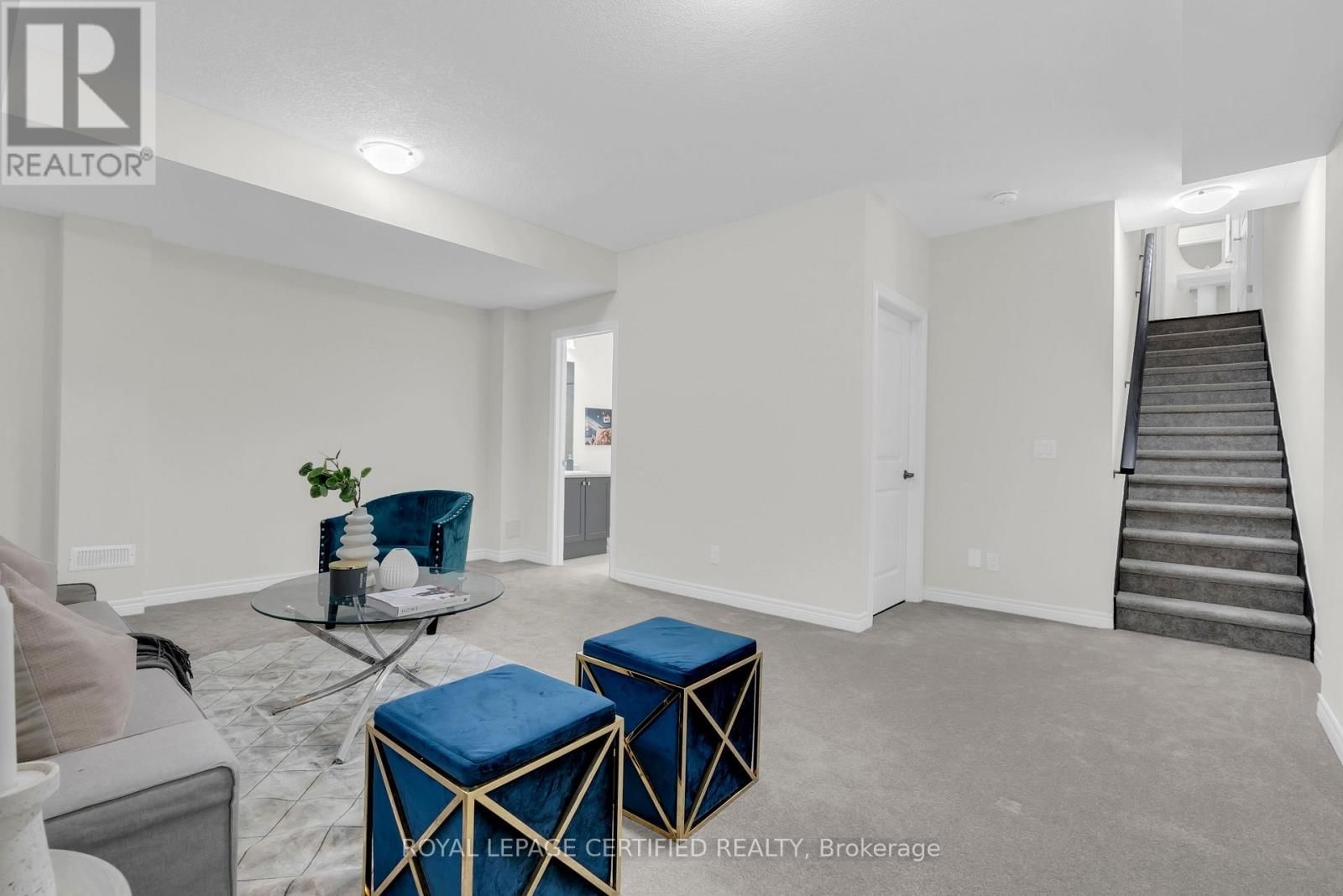 66 GRASSBOURNE AVENUE Image 40