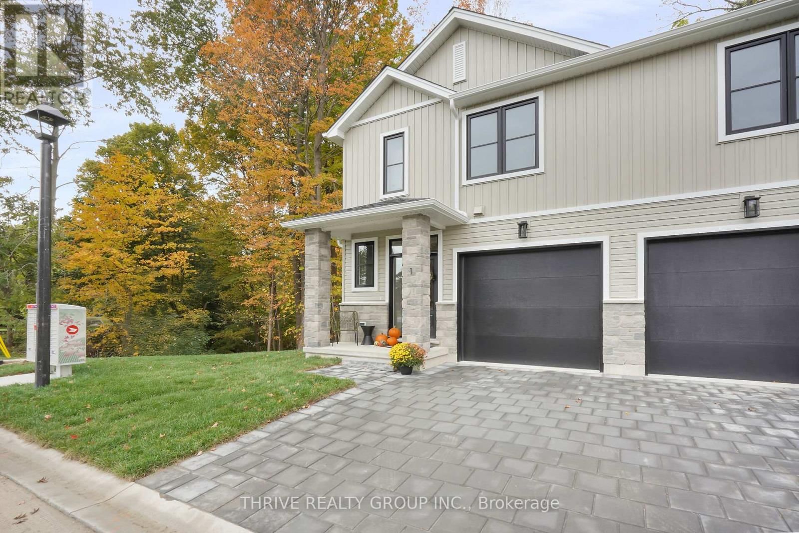 9 - 279 HILL STREET Image 2