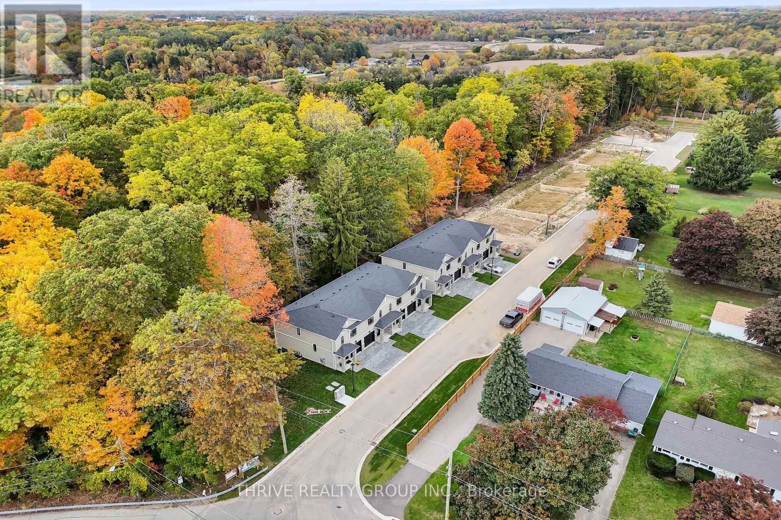 9 - 279 HILL STREET Image 37