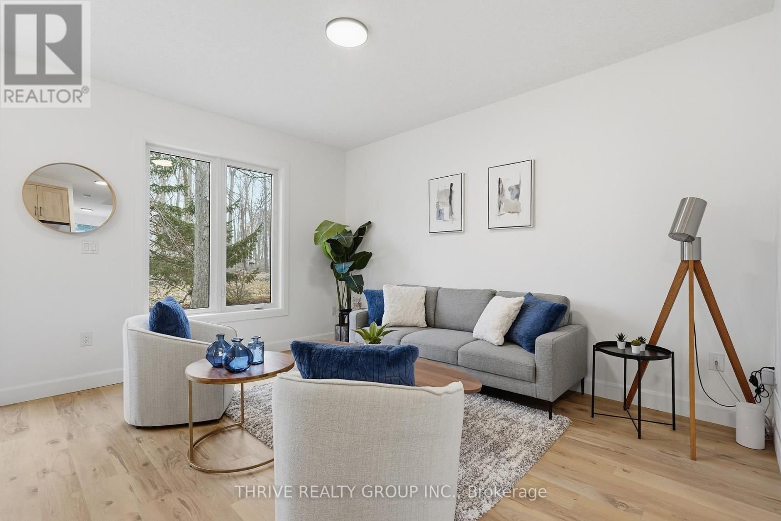 9 - 279 HILL STREET Image 8