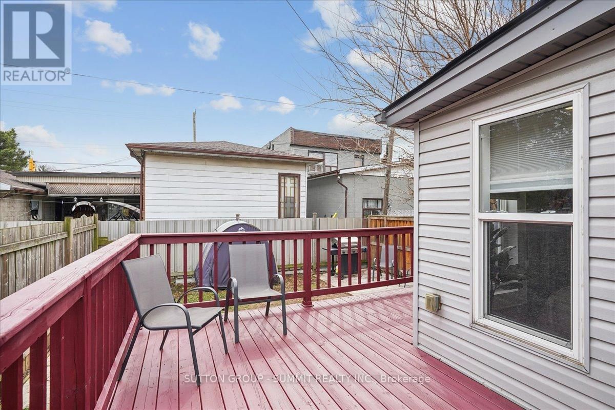 32 ALLAN AVENUE Image 29