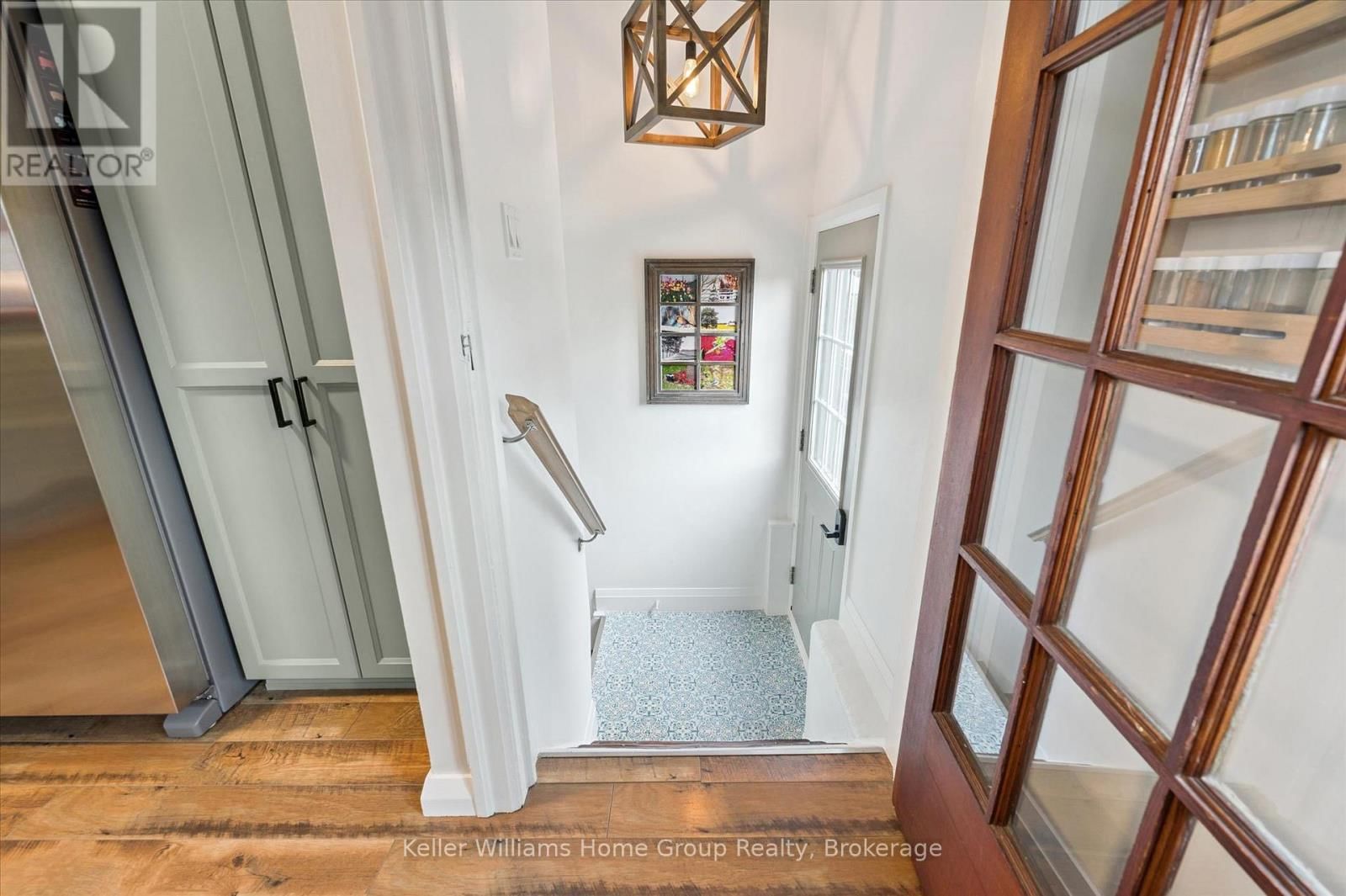 69 IRVINE STREET Image 21