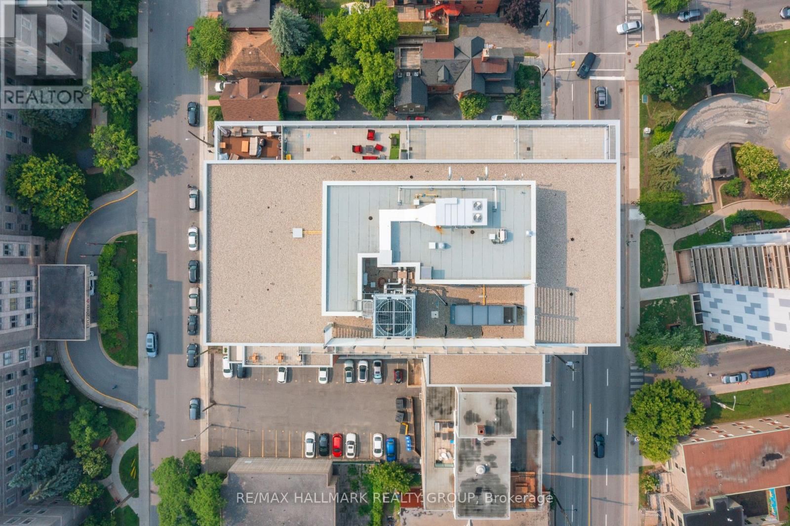 702 - 192 BRONSON AVENUE Image 32