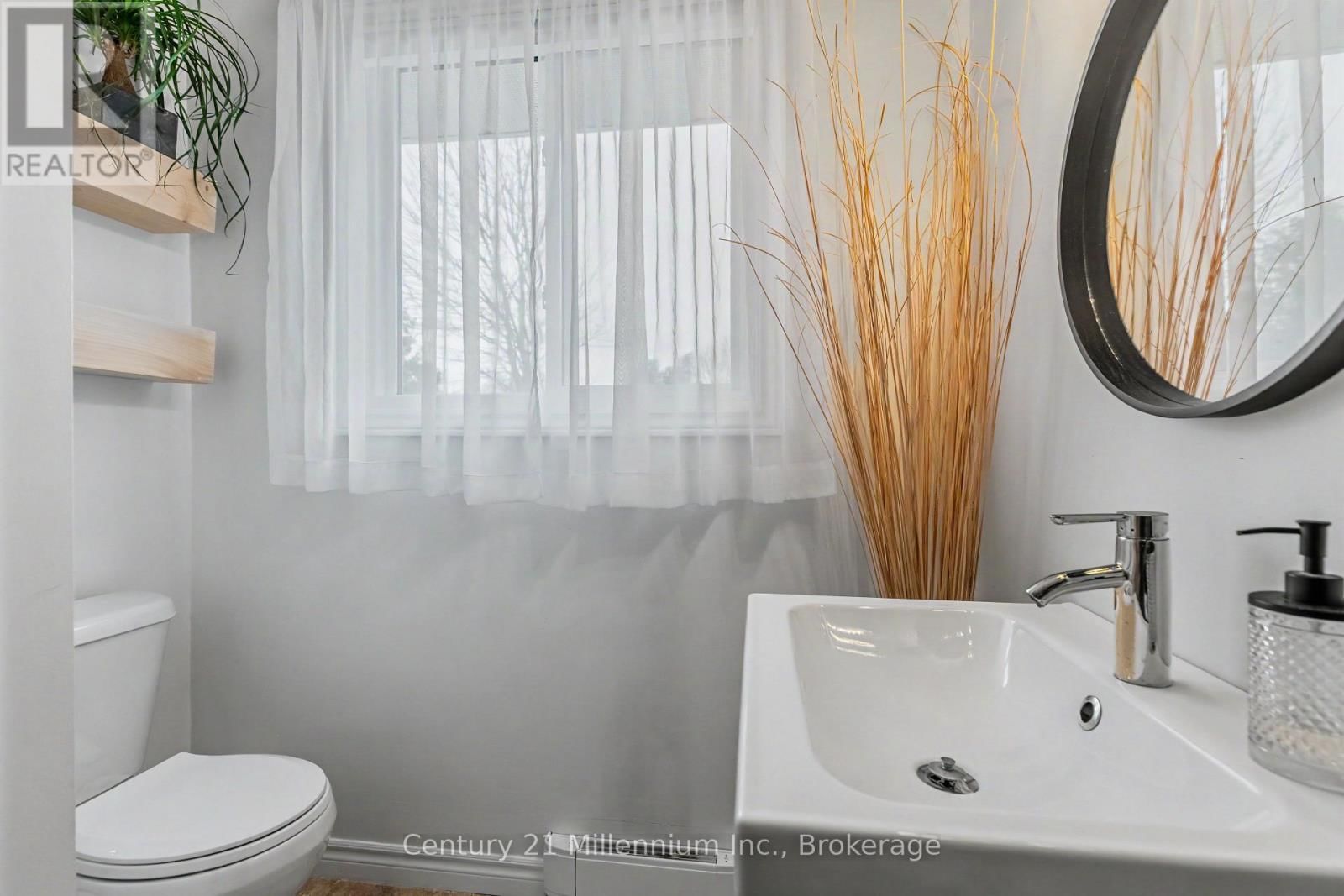 100 SOUTH RANKIN STREET Image 25