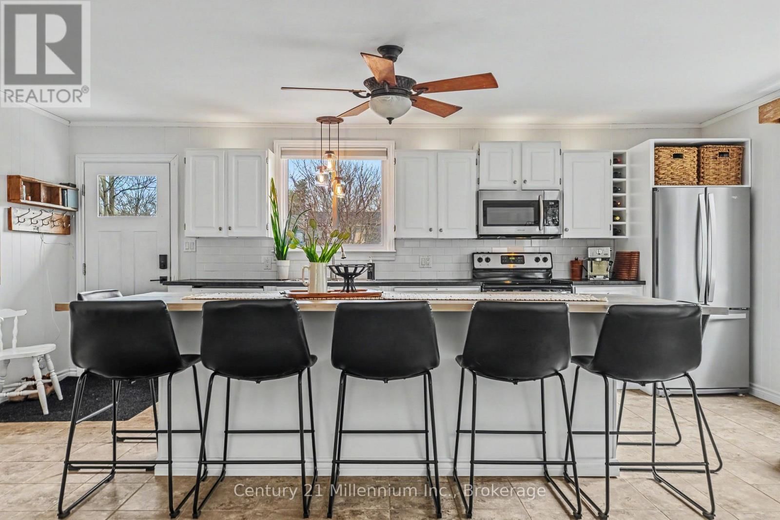 100 SOUTH RANKIN STREET Image 9