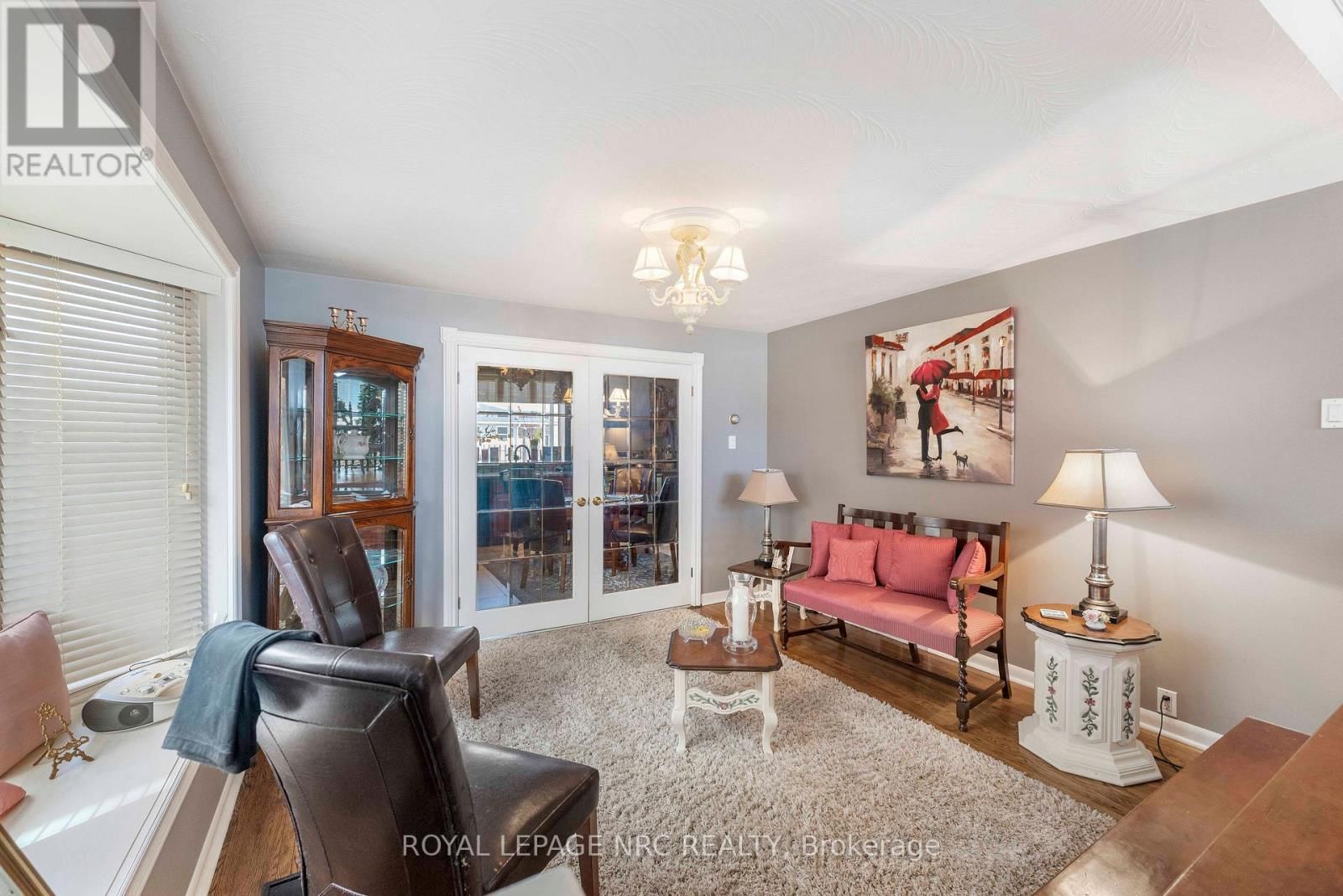 68 PINE STREET SOUTH Image 16