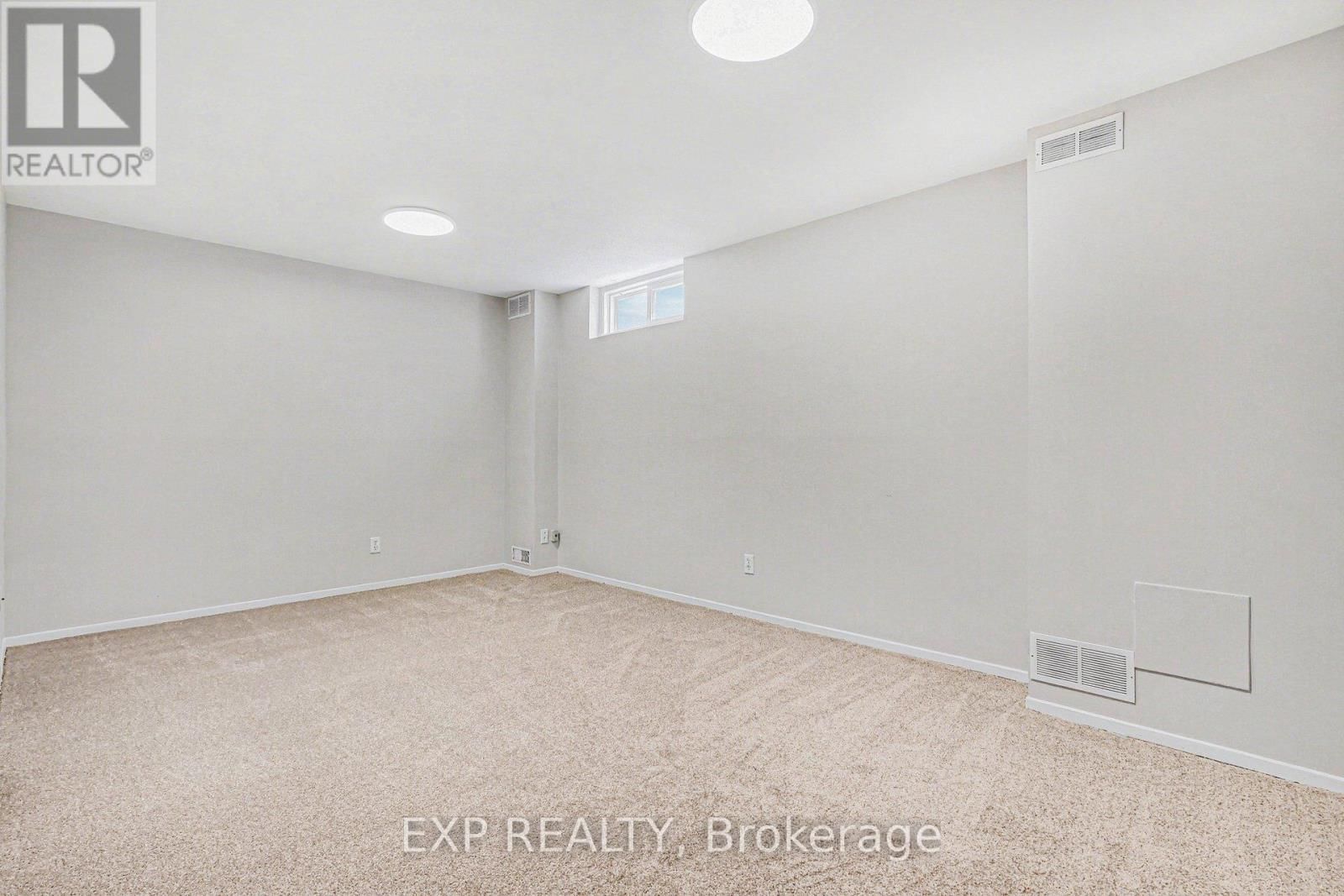 55 - 1765 LAMOUREUX DRIVE Image 22