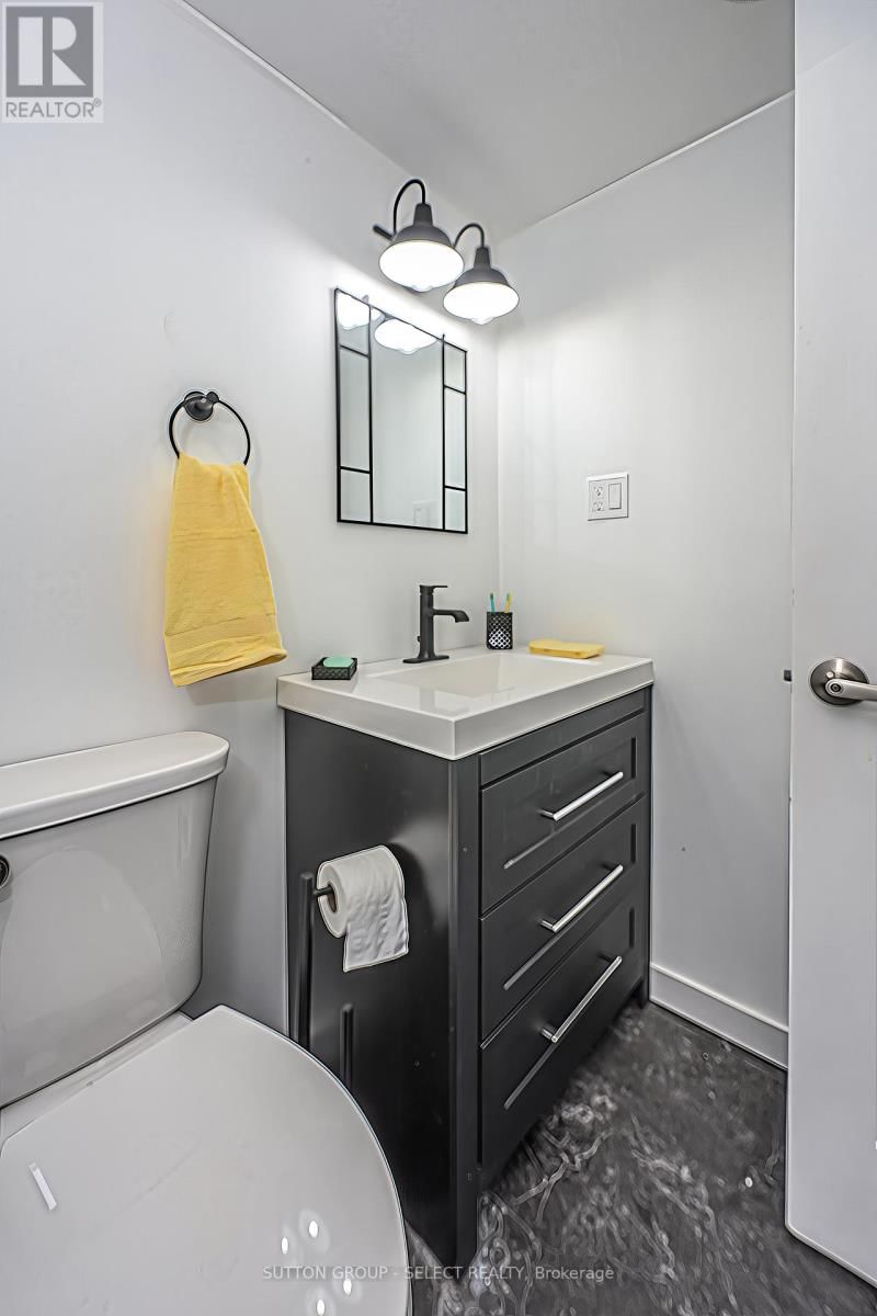 47 APONI CRESCENT Image 20