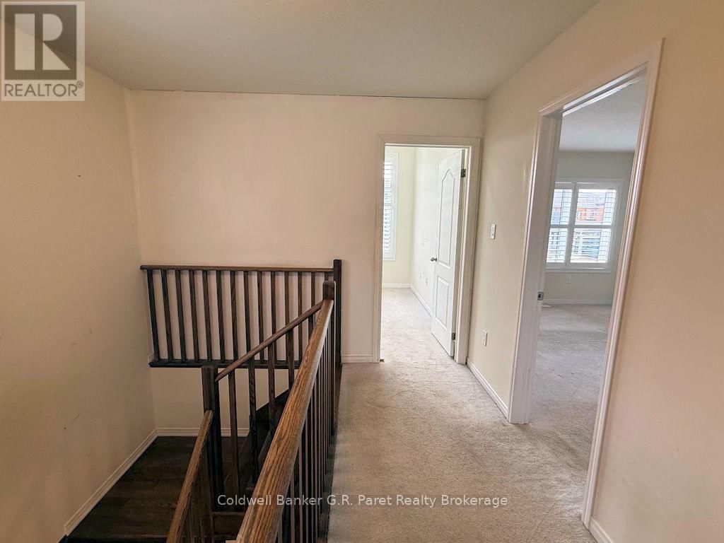 183 ATHENS STREET Image 14