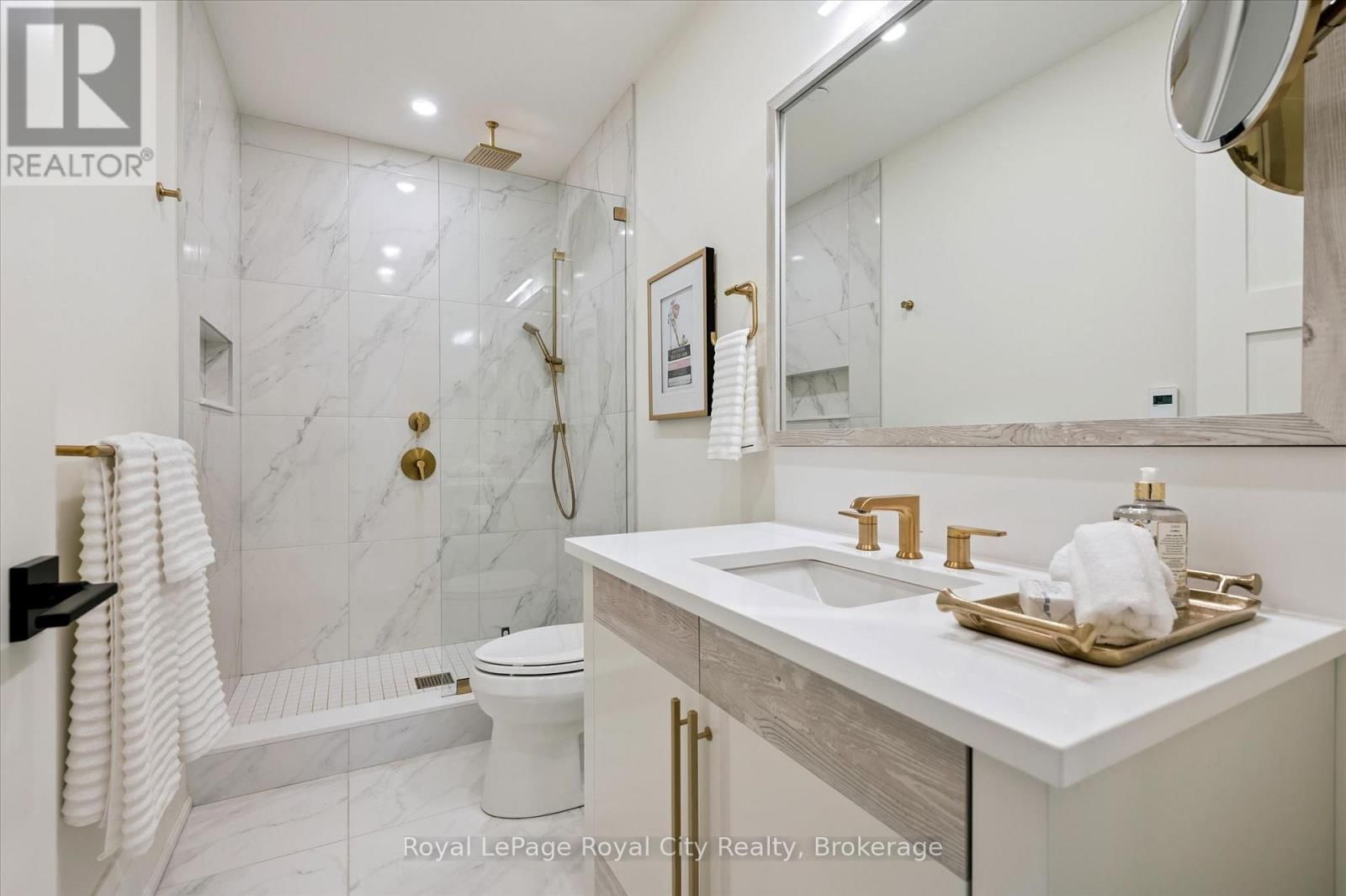 30 - 6523 WELLINGTON 7 ROAD Image 14