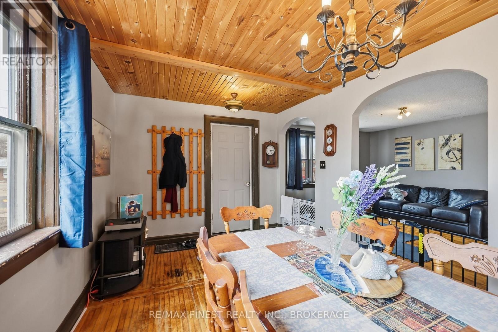 6872 HIGHWAY 38 Image 9