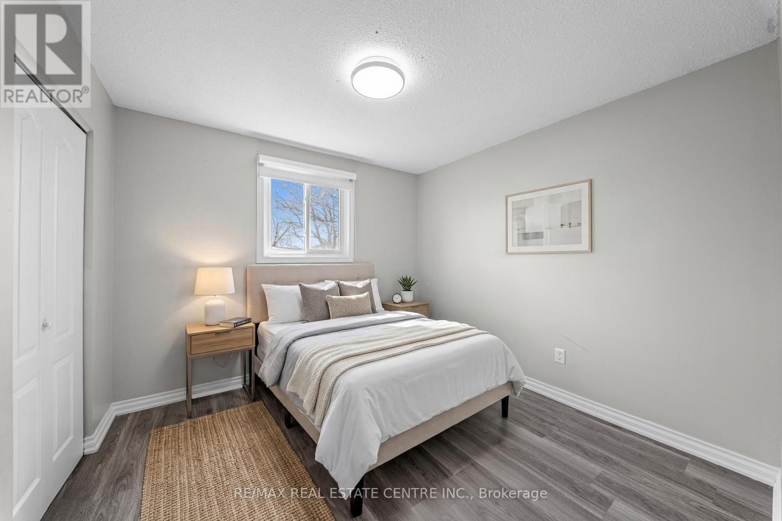 35 FOLKESTONE AVENUE Image 16