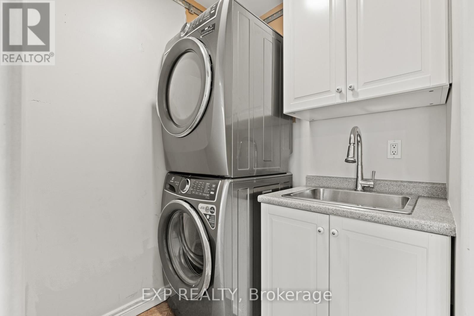 8233 COSTABILE DRIVE Image 19