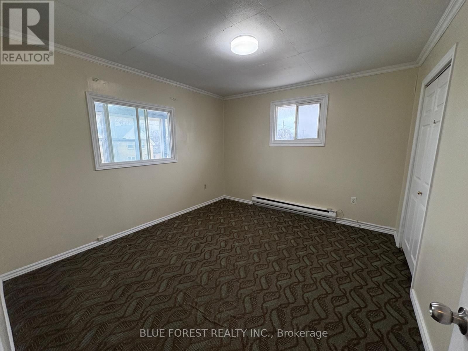 452 HORTON STREET Image 11