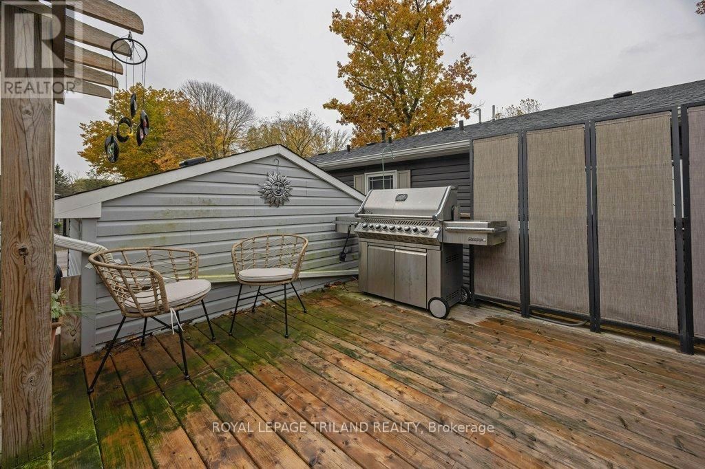 130 - 22790 AMIENS ROAD Image 29