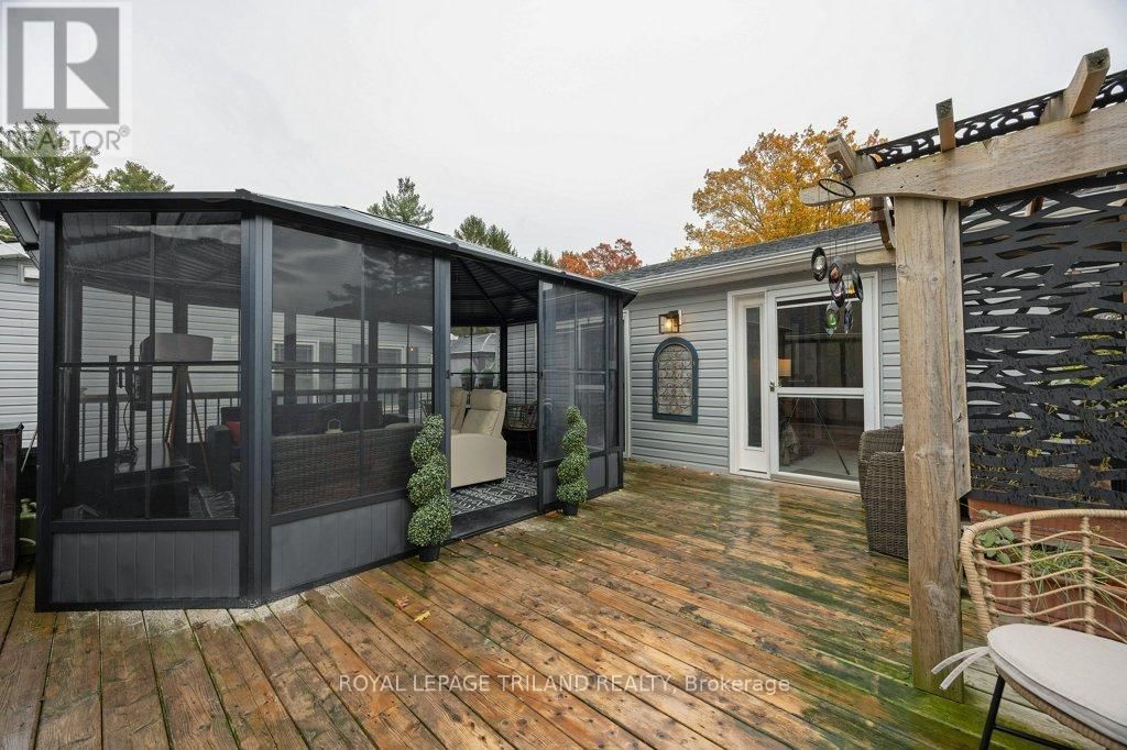 130 - 22790 AMIENS ROAD Image 30