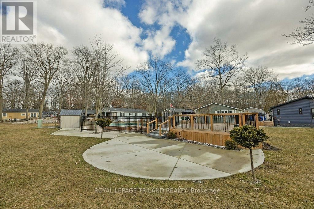 130 - 22790 AMIENS ROAD Image 35