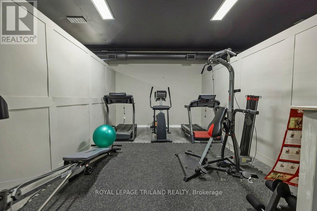 130 - 22790 AMIENS ROAD Image 47