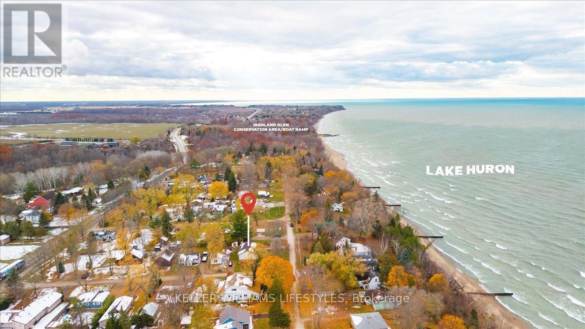 4547 WILLIAM STREET Image 44