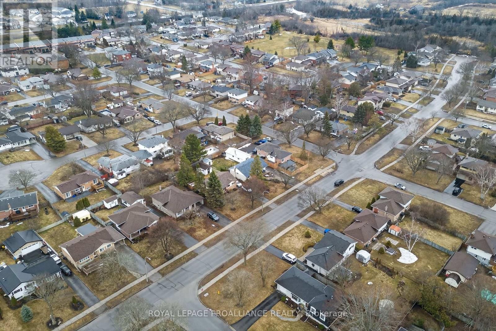 265 COLLEGE STREET WEST Image 37