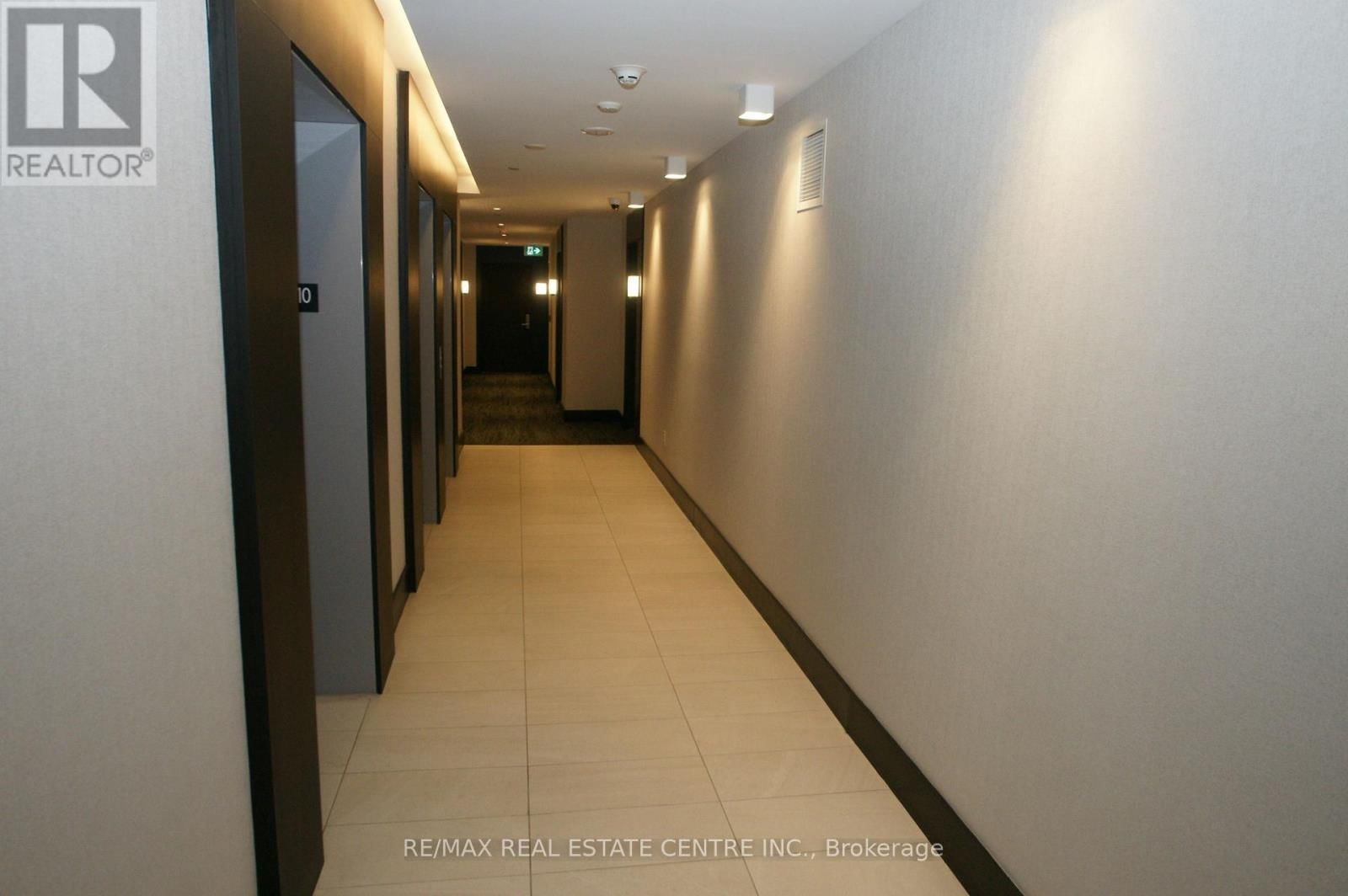 55 DUKE STREET Image 7