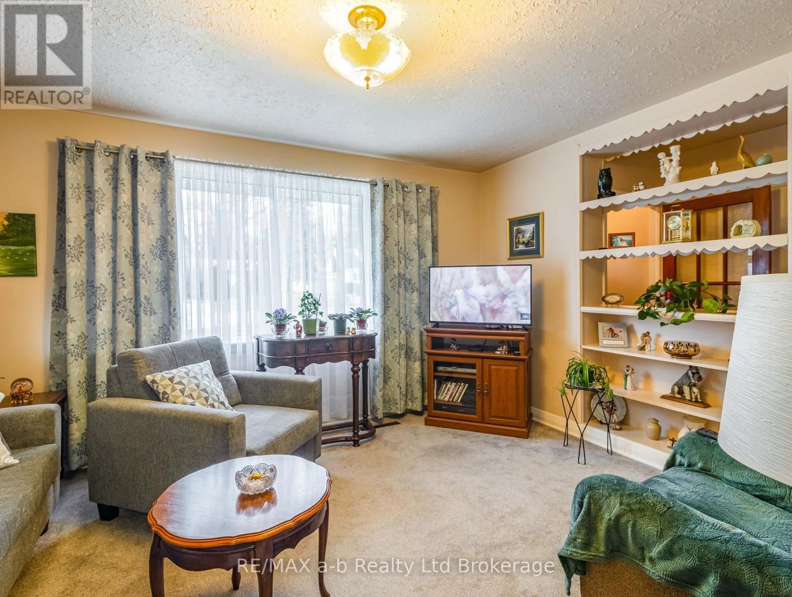 219 BOWERHILL ROAD Image 9