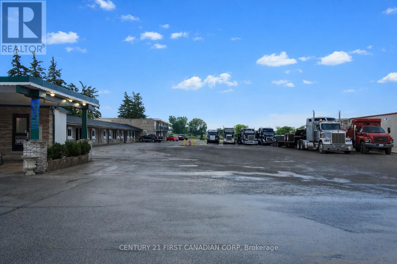 1701 LONDON LINE Image 15