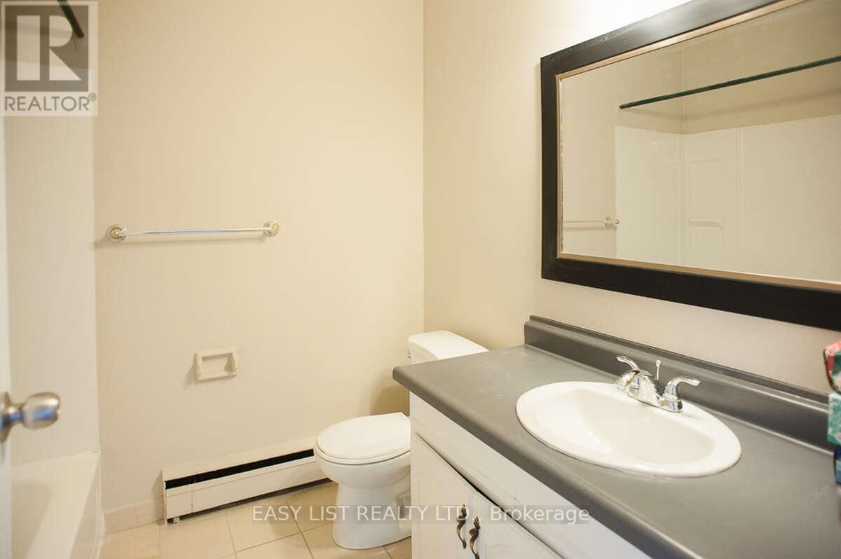 34 - 8650 WYANDOTTE STREET EAST Image 9