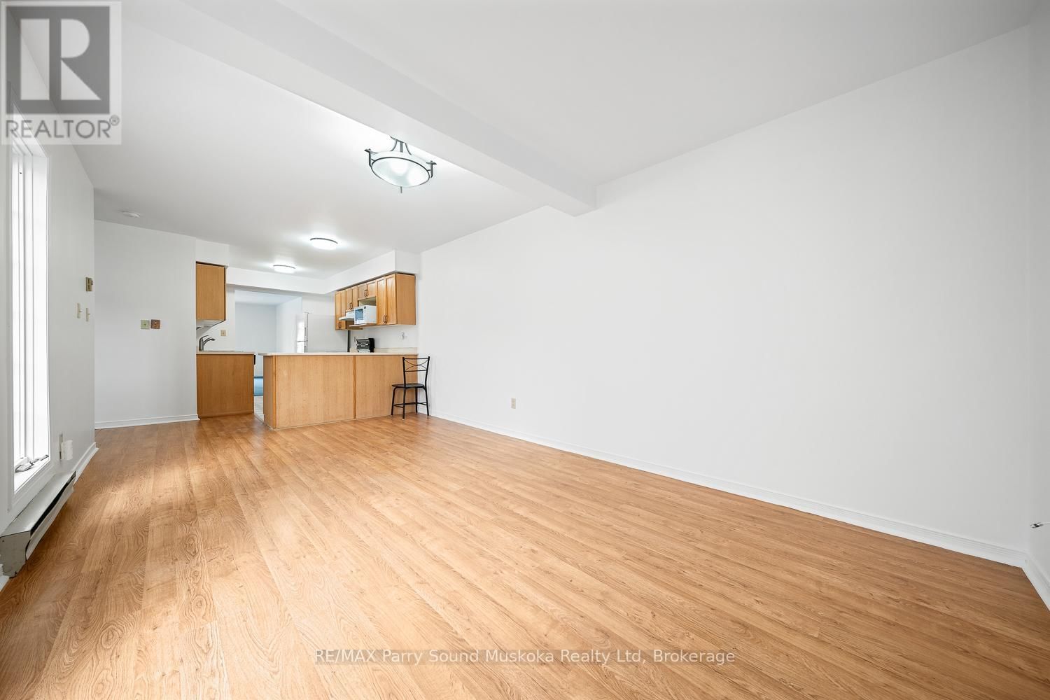 18 GEORGIAN BAY AVENUE Image 12