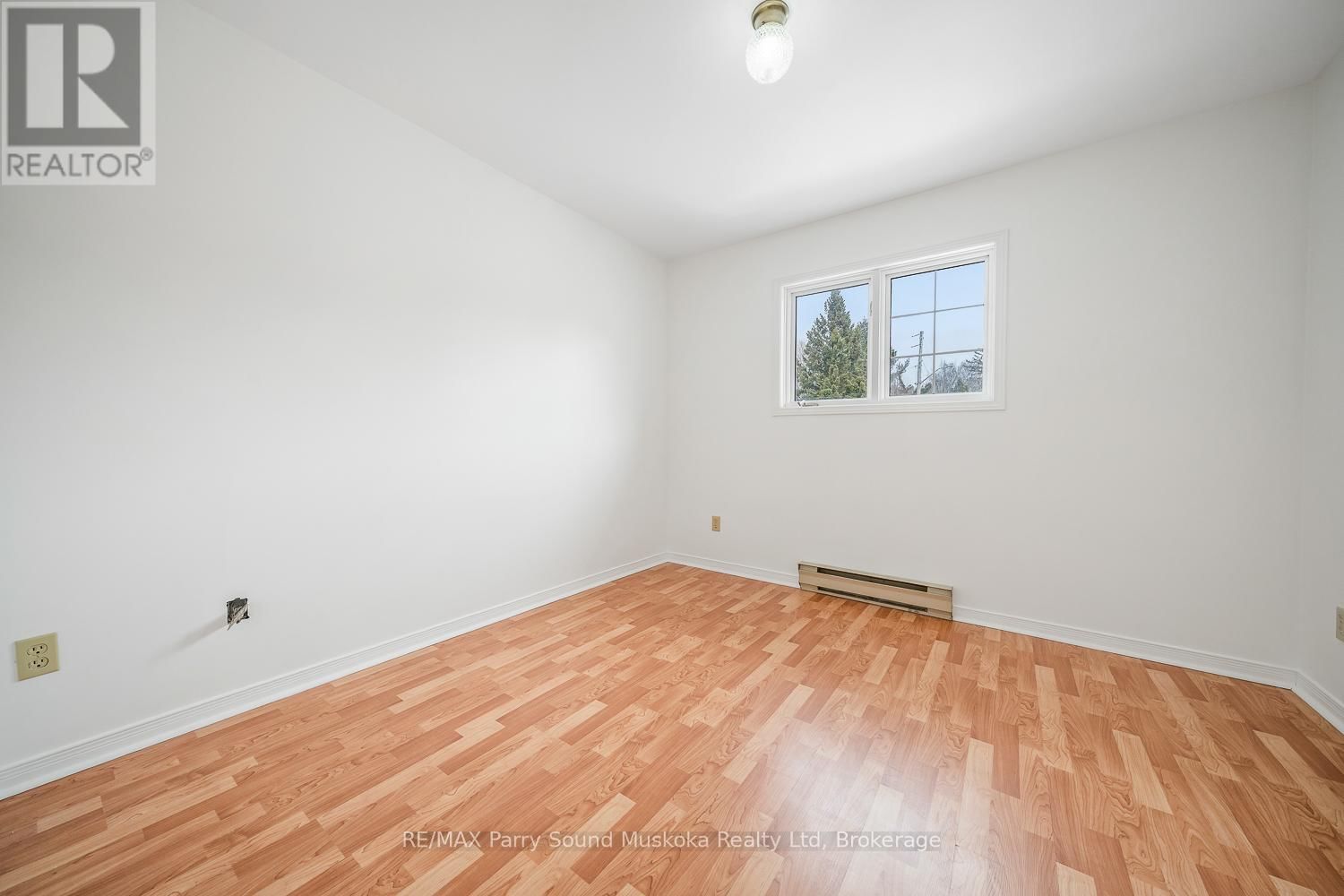 18 GEORGIAN BAY AVENUE Image 30