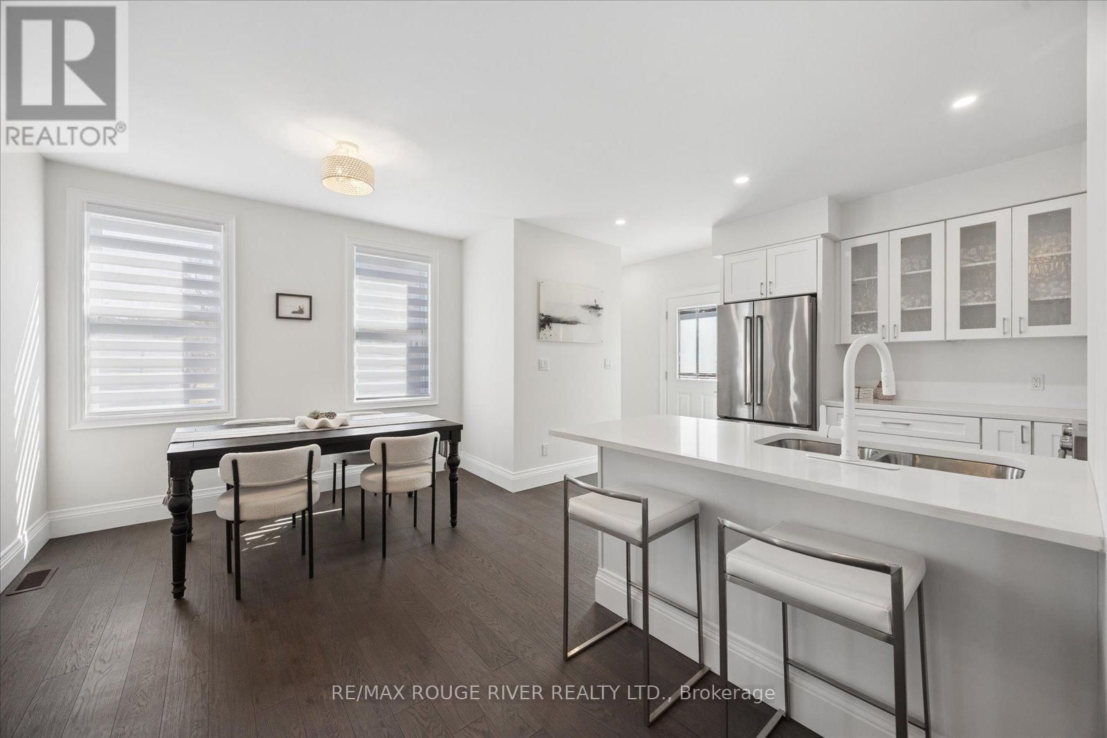 25 MATILDA STREET Image 16