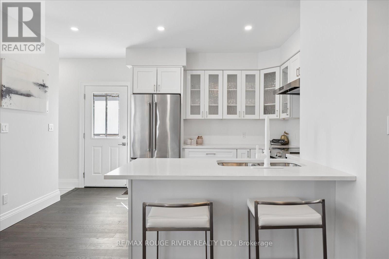 25 MATILDA STREET Image 18