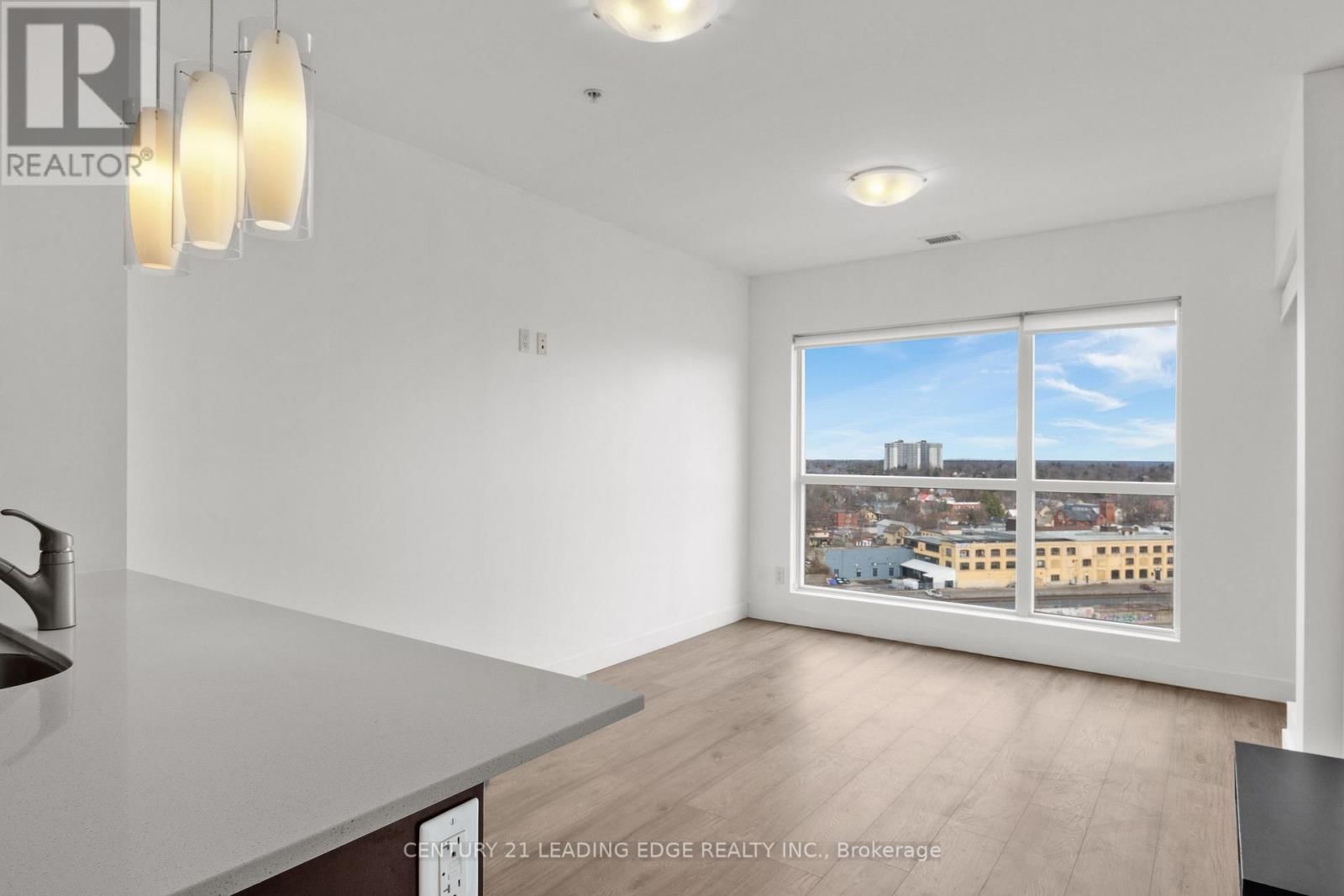 1308 - 1 VICTORIA STREET SOUTH Image 22