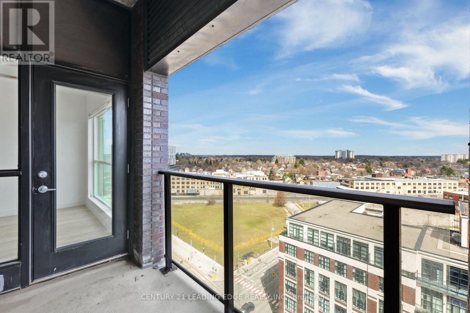 1308 - 1 VICTORIA STREET SOUTH Image 38