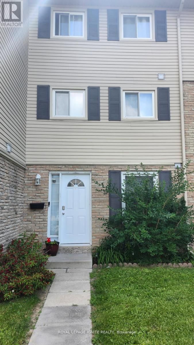 D - 500 GREY STREET Image 1