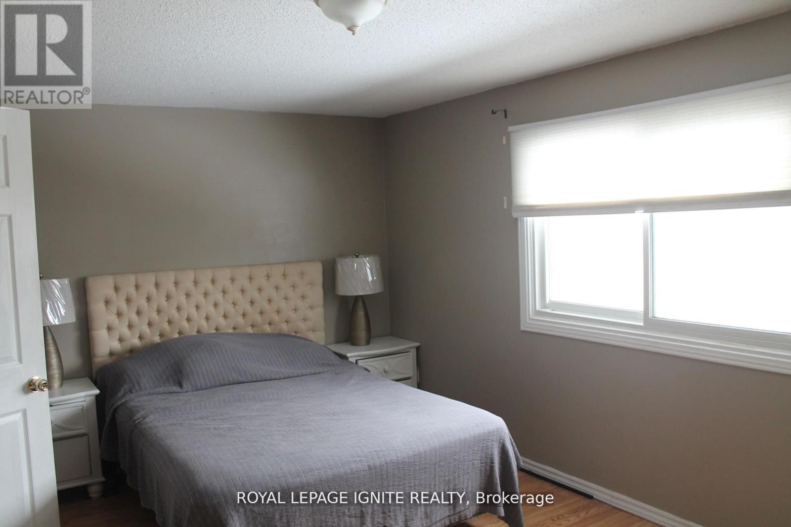 D - 500 GREY STREET Image 14