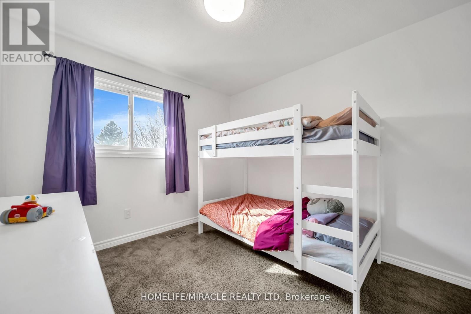 665-A WEST STREET Image 29