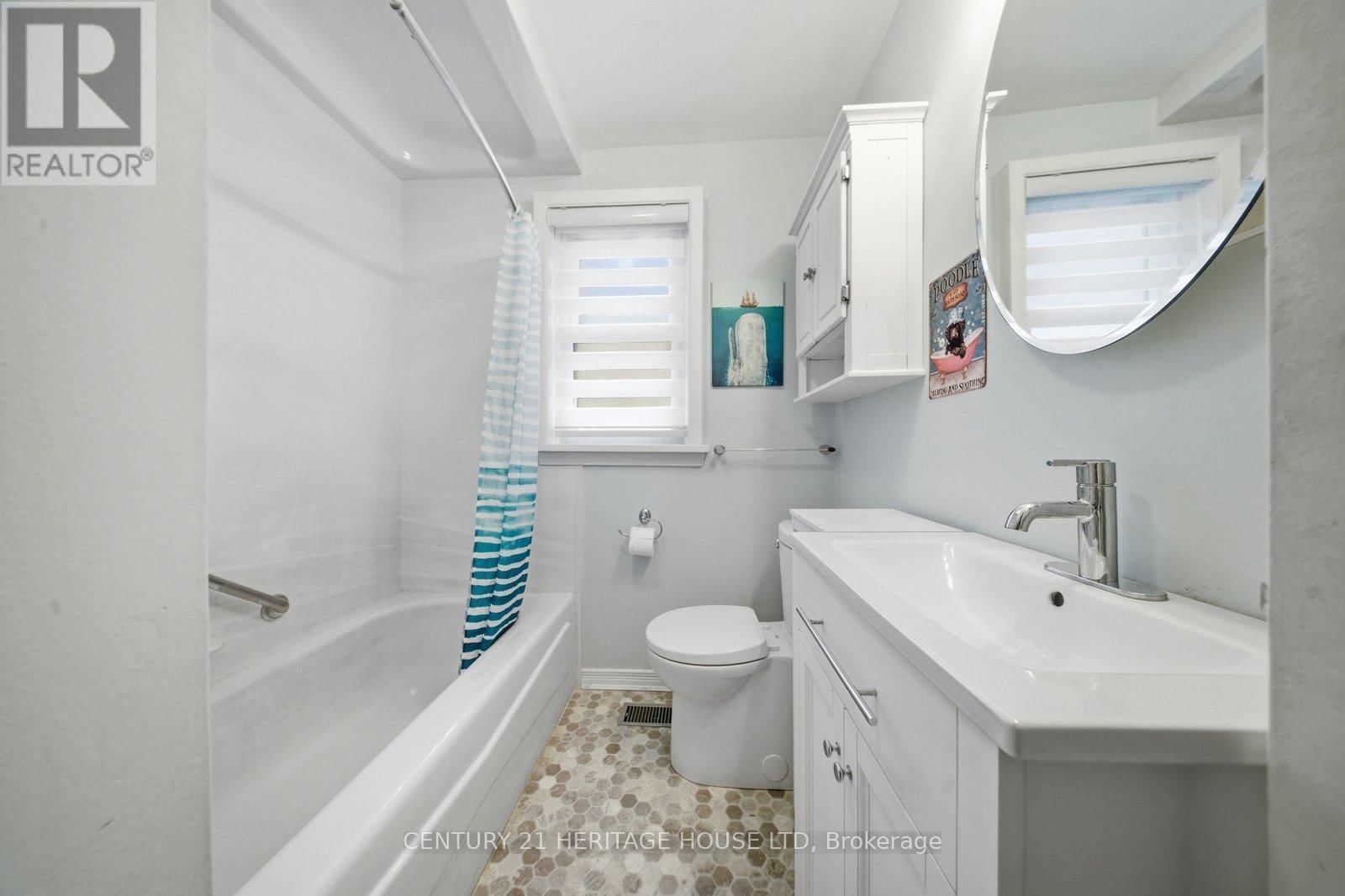 455 ST PAUL AVENUE Image 16