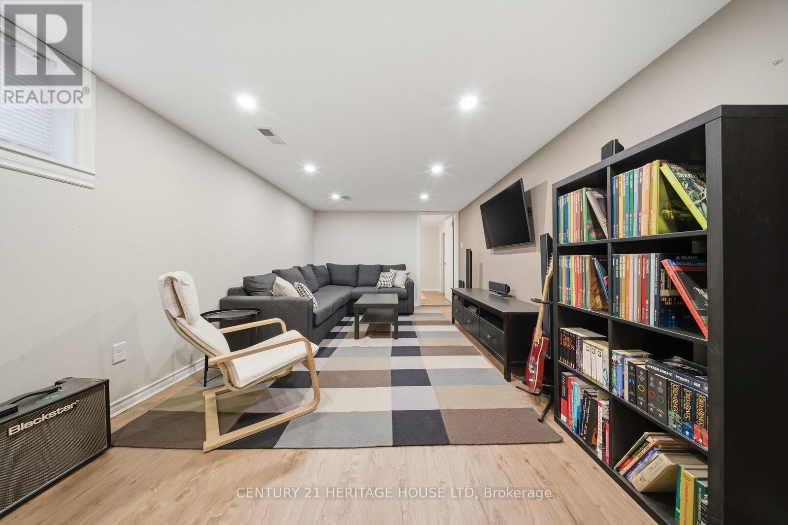 455 ST PAUL AVENUE Image 19