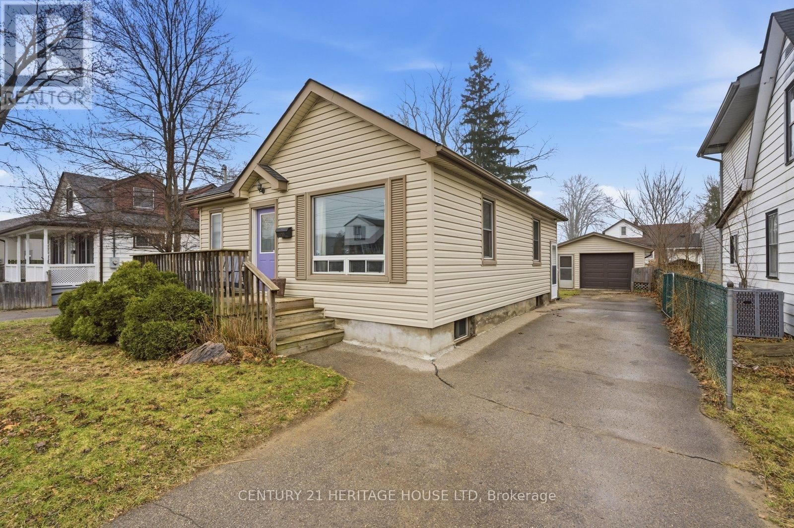 455 ST PAUL AVENUE Image 24