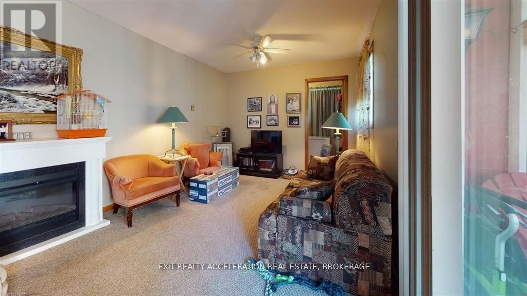 41 WATER STREET Image 15