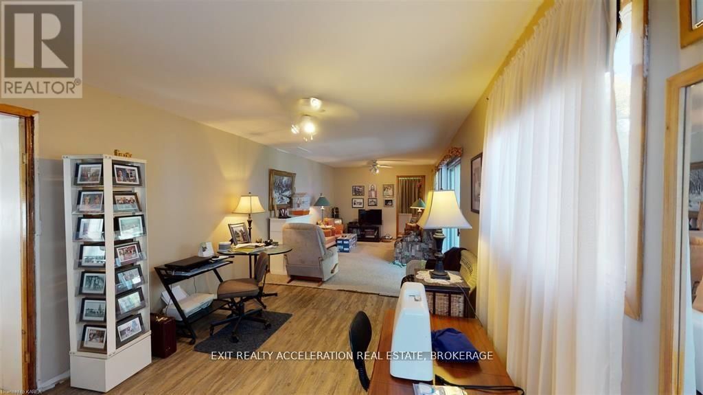 41 WATER STREET Image 18