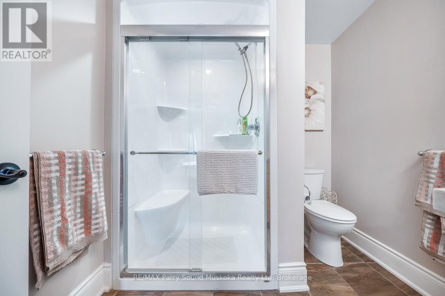 401 - 11B SALT DOCK ROAD Image 24