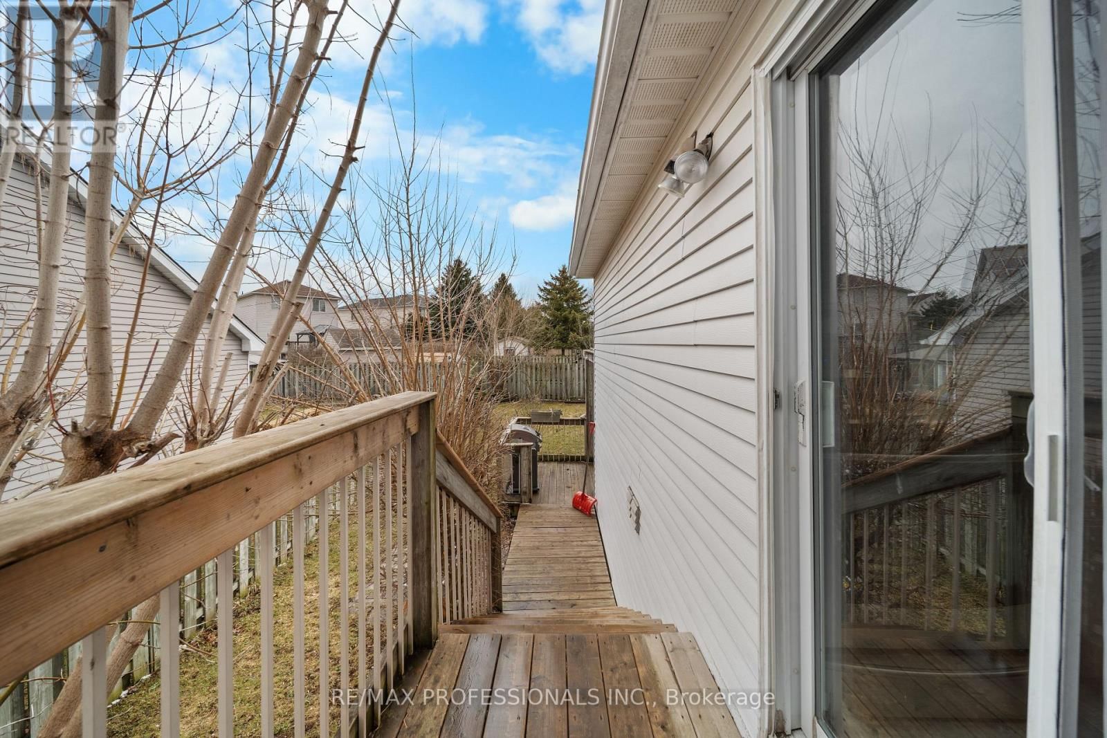 522 TRICO DRIVE Image 20