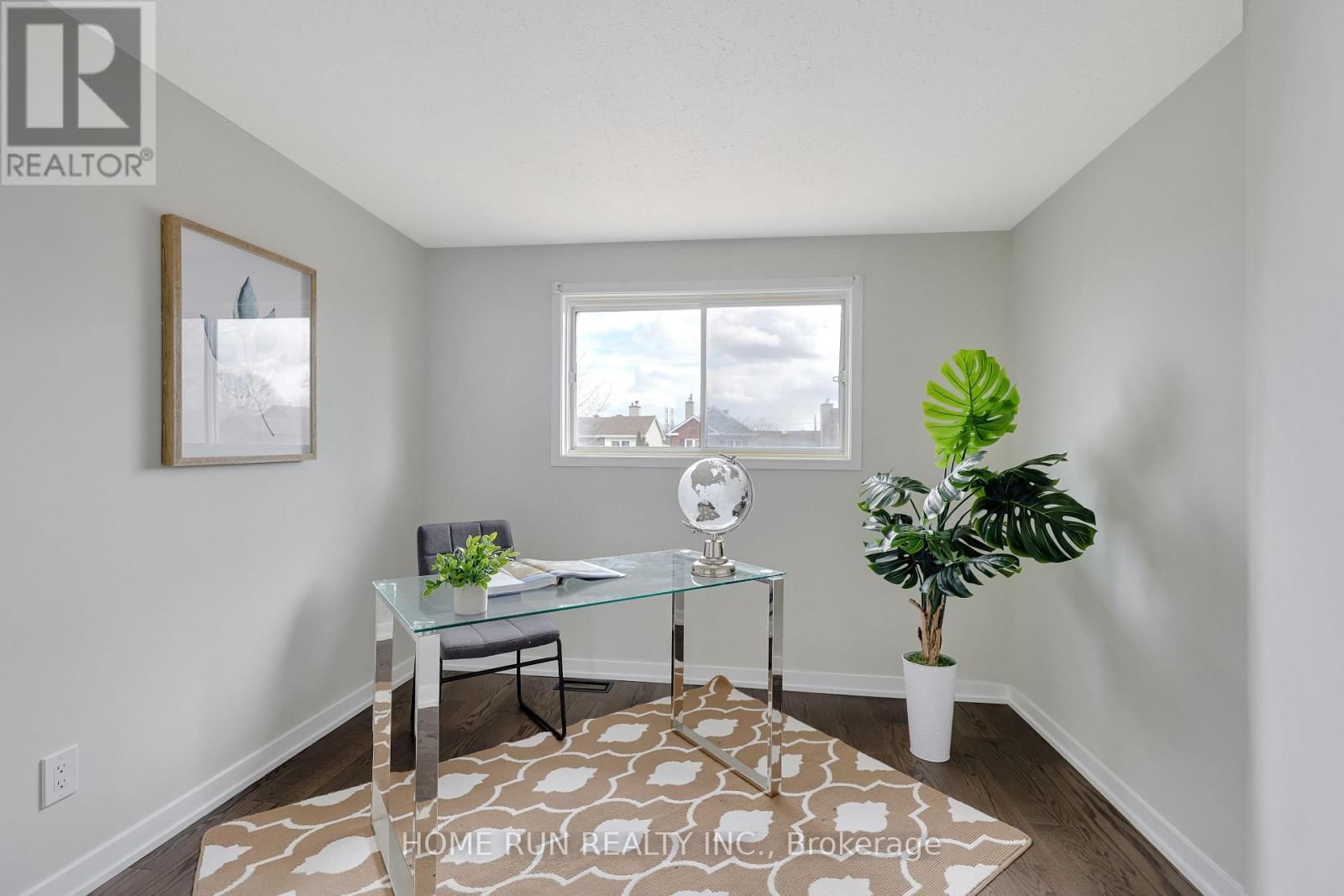 16 SOVEREIGN AVENUE Image 29