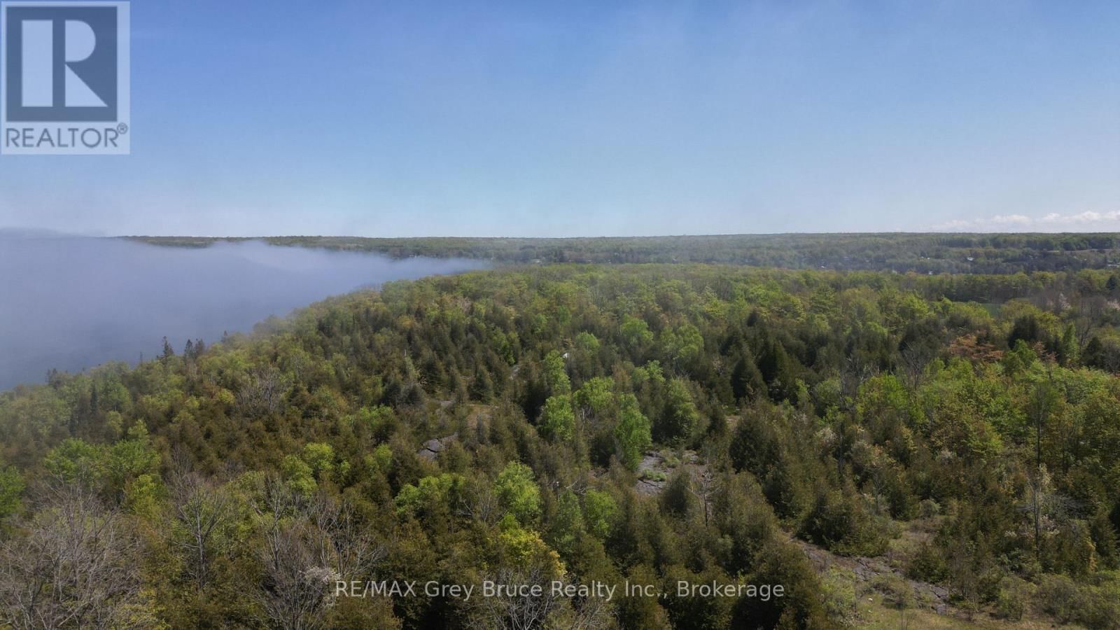 ISTHMUS BAY ROAD Image 18