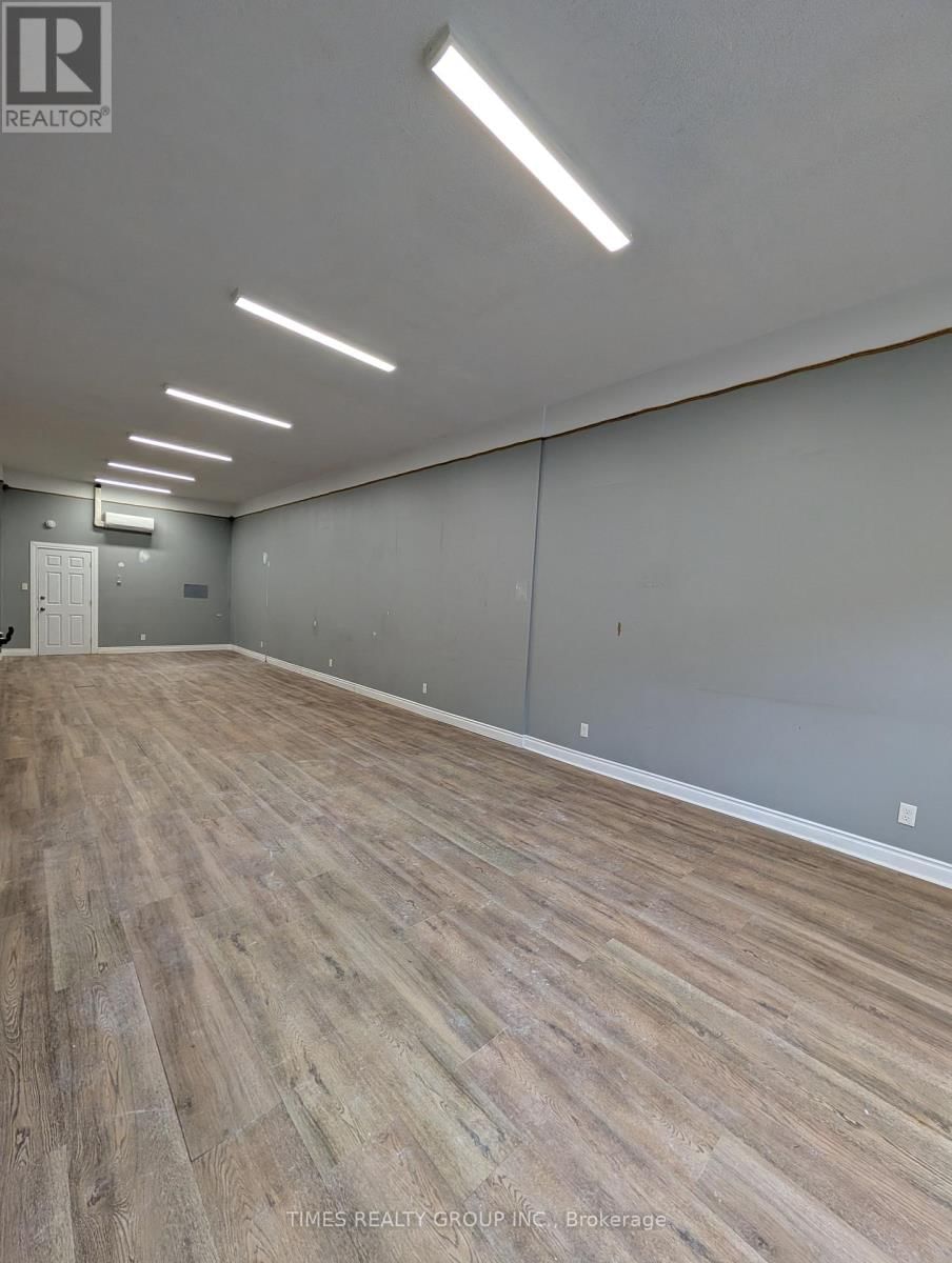 260 8TH STREET EAST Image 10