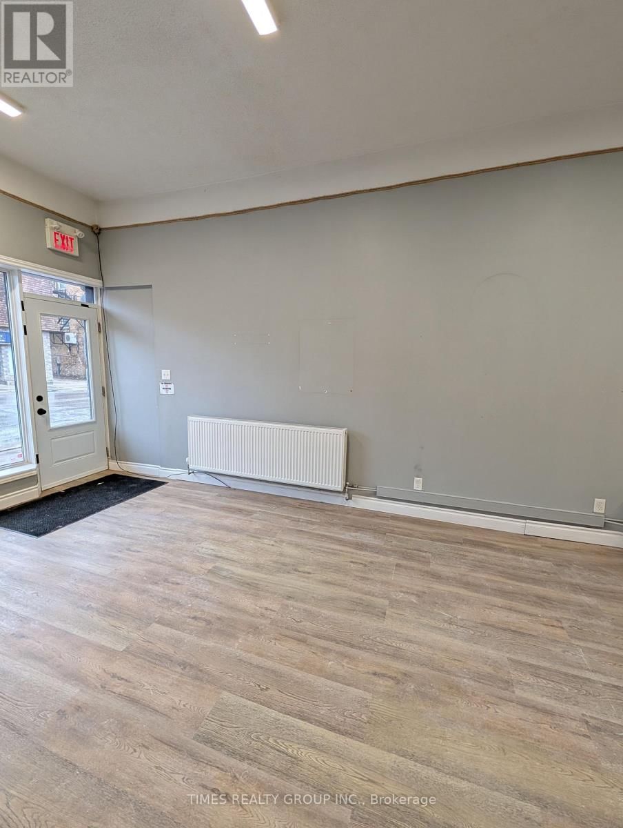 260 8TH STREET EAST Image 12