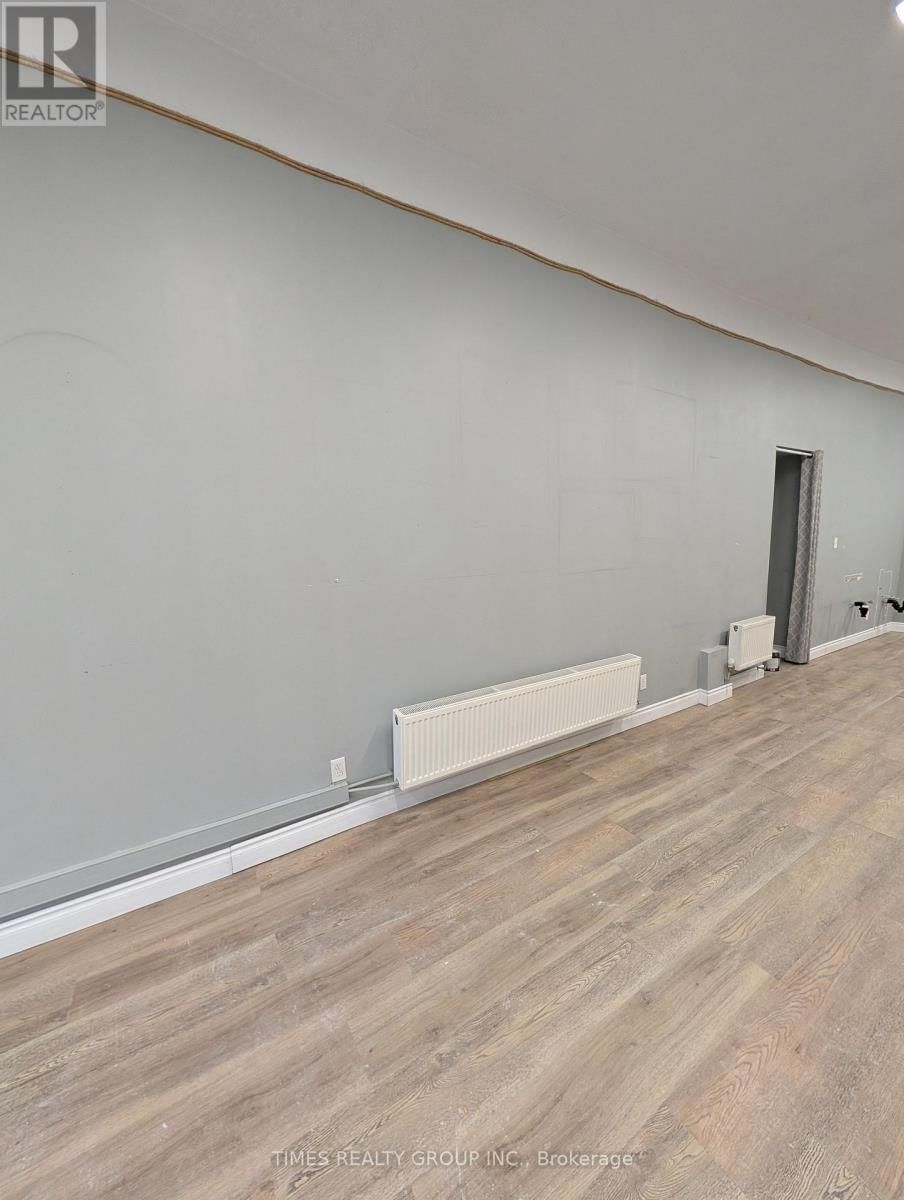 260 8TH STREET EAST Image 13